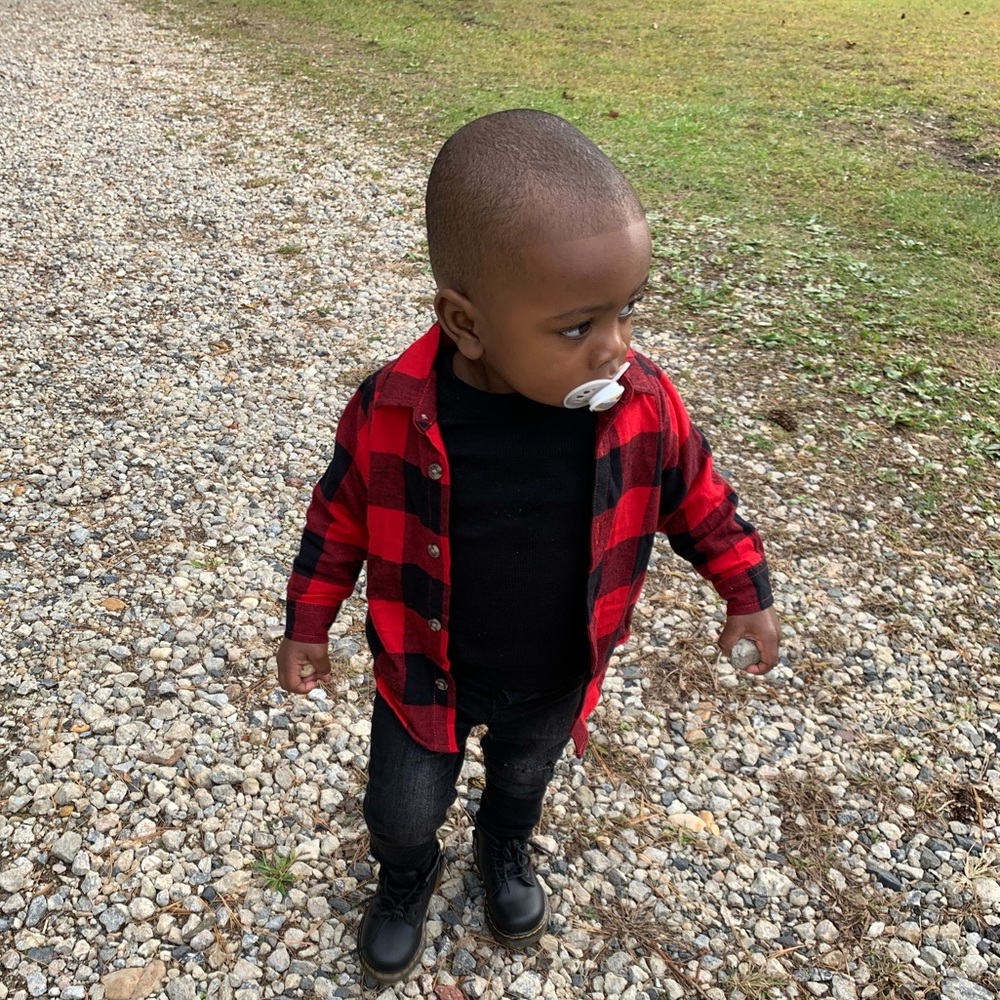 Reb and Black flannel shirt with long sleeve shirt